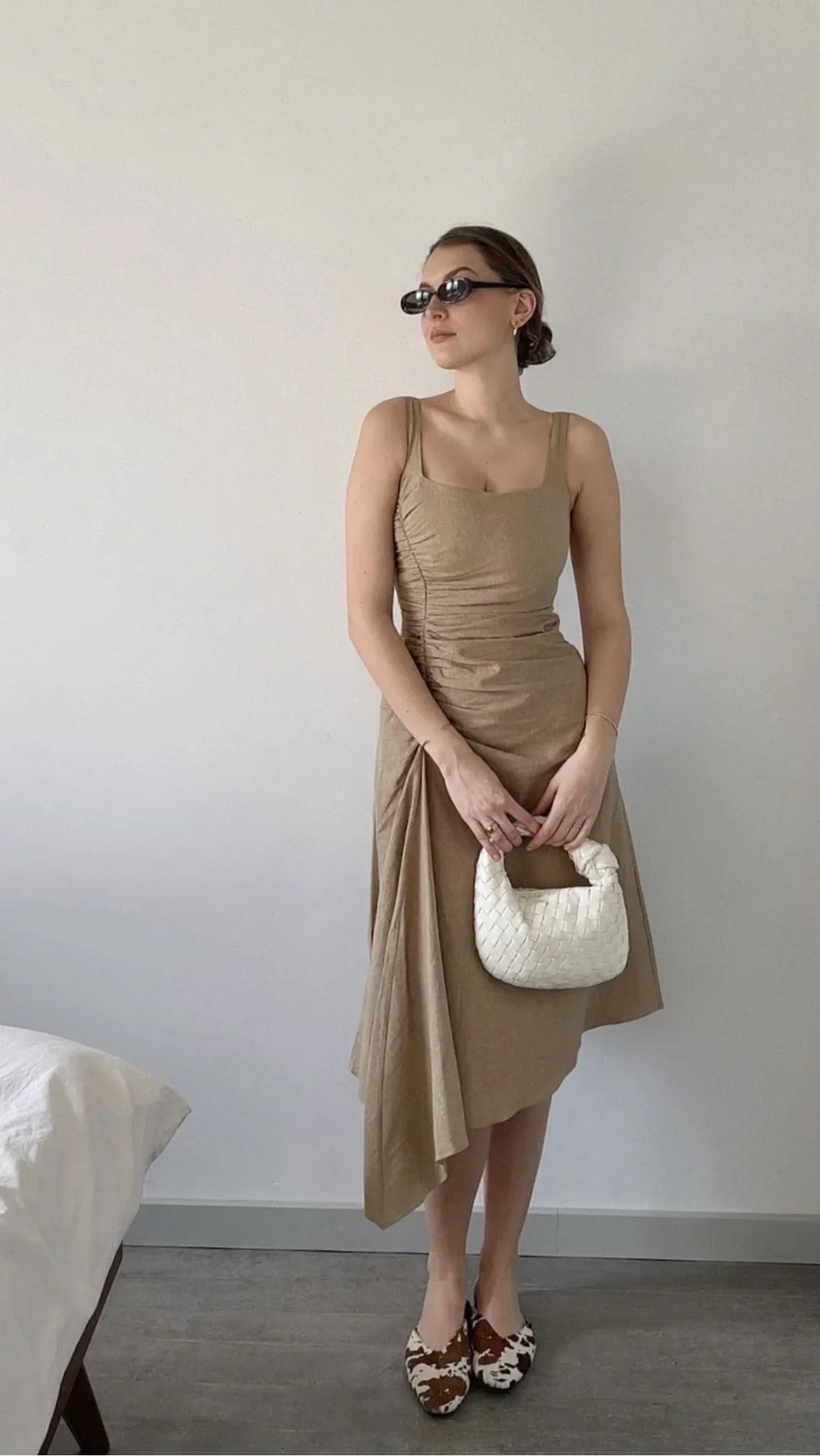Linen Ruched Midi Dress Anjum Khan Linen Ruched Midi Dress Anjum Khan
